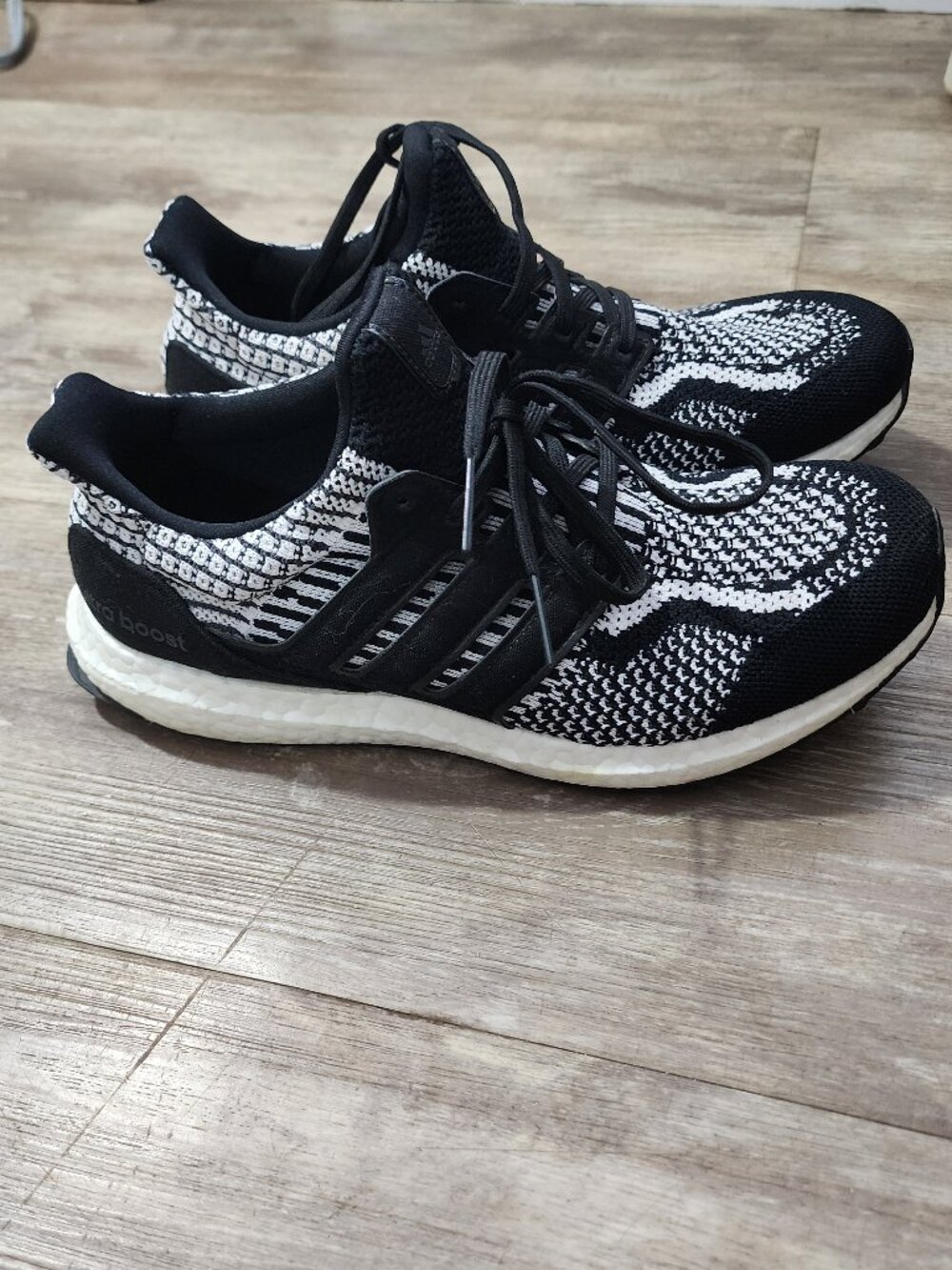 Ultraboost 5.0 Dna Primeknit Running Sneakers In Black/white